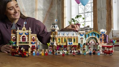 As a massive Disney fan, the new Lego Main Street USA set just made my day