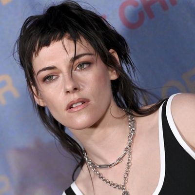 After Months of Subtle Trims, Kristen Stewart Is Now Fully Committed to the Bixie Cut