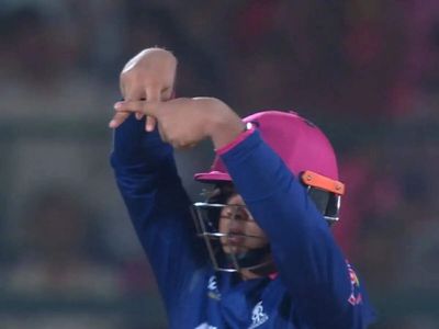 'Ye personal matter hai': Vaibhav Suryavanshi shares what his signature 'A' sign means. Watch