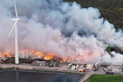 Fife waste facility fire continues for over a week as smoke warnings issued for residents