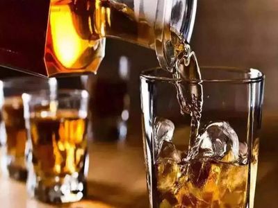 SC issues notice to Centre on plea seeking ban on alcohol sales in tetra packs, sachets