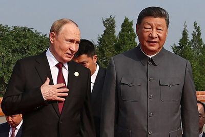 The harsh economic reality for Putin as he tries to upstage Trump in China