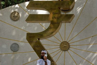 Citi sees India tightening currency controls to halt Rupee slump