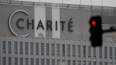 Ebola outbreak: infected US doctor is now in Berlin