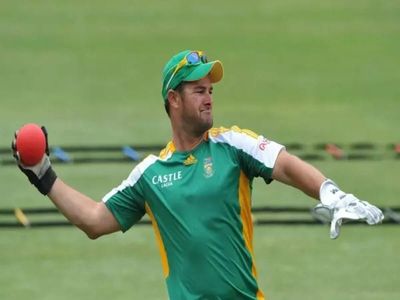 IPL 2026: Mark Boucher says Sunrisers Hyderabad captain Pat Cummins executes plans with clarity while staying calm