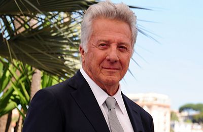 Dustin Hoffman always has the same answer for fans wanting an autograph