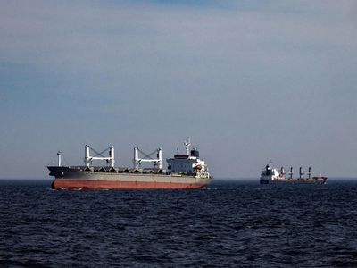 US waiver unlikely to lift Russian oil exports already near capacity