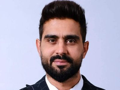 Sell 100 grams of gold to help India; Feroze Azeez makes the case
