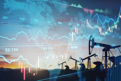 India bonds gain on foreign-bank buying as oil cools