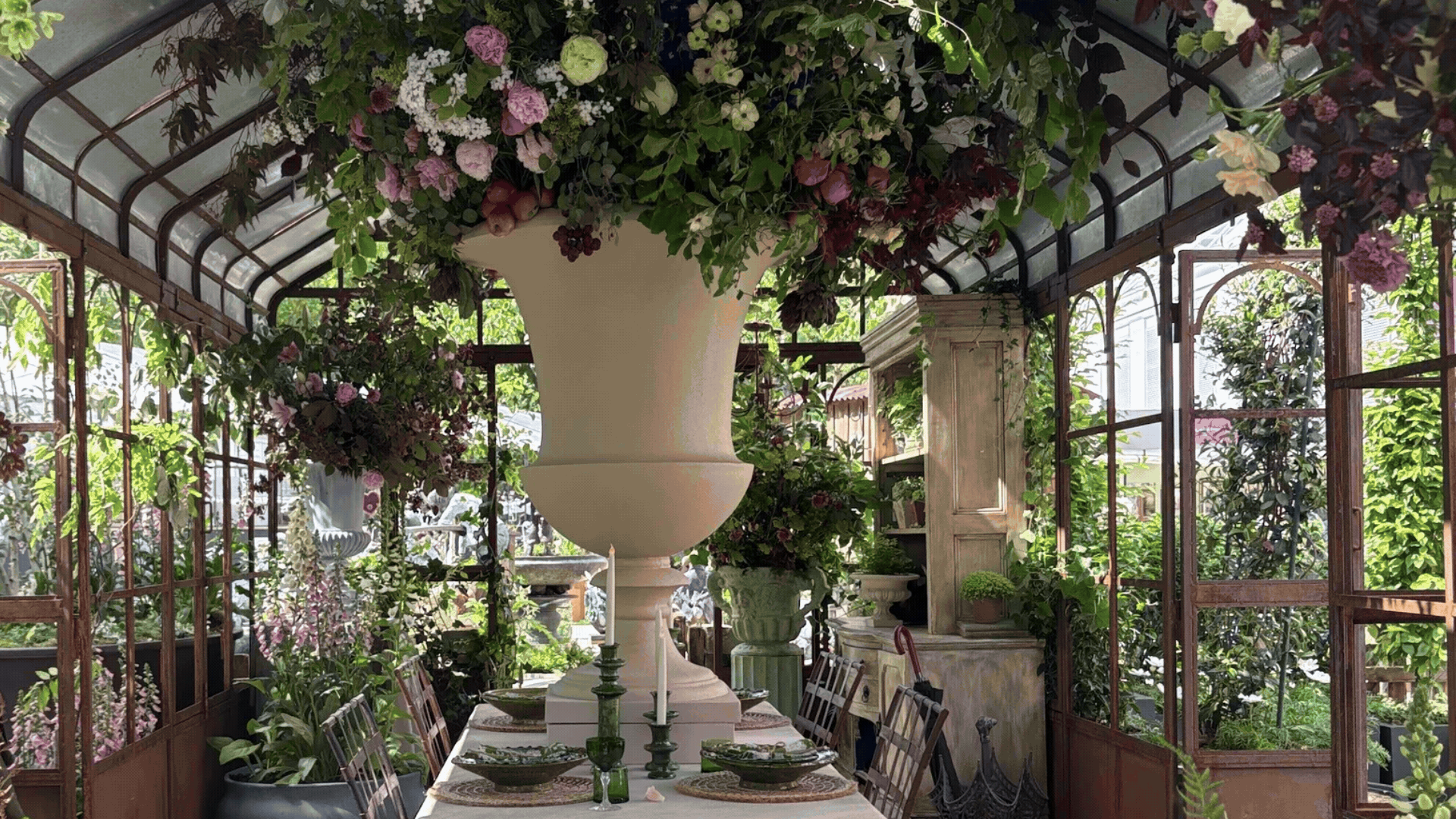 7 Standout Ideas That Make Gardens Feel More Immersive and Interesting From This Year's Chelsea Flower Show