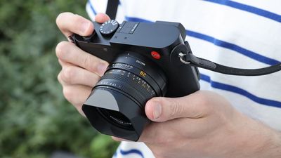 Leica improves the color matrix of Q3-series cameras in the latest firmware update
