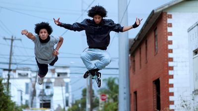 Les Twins’ Larry Just Launched a Security Guard Into Next Week During Akon’s Amsterdam Show, Then Dropped to His Knees in Horror