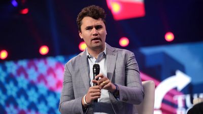 Ex-Tennessee cop, jailed over anti-Charlie Kirk meme, proves First Amendment not just for right-wing