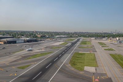 Sinkhole shuts down runway at New York LaGuardia airport
