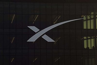 Bound for Mars, Elon Musk's SpaceX unveils filing for blockbuster IPO