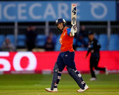 Alice Capsey finds swagger to give England T20 series lead against New Zealand