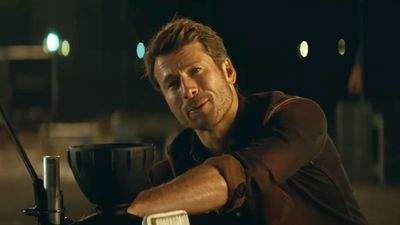 Glen Powell Recalls Two Obsessive Fan Stories That Legit Creep Me Out: 'This Is A Real Liability'