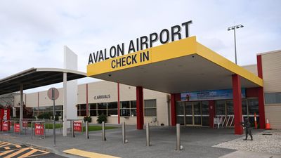 Airport bomb scare over hot chocolate container find