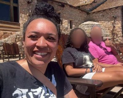 ‘If she didn’t have us, she would be toast’: a NZ mother’s fight to free her daughter from ICE detention