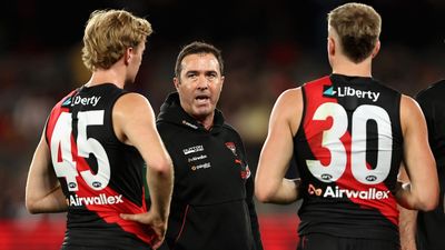 'Doesn't faze me': Bombers coach dismisses scrutiny