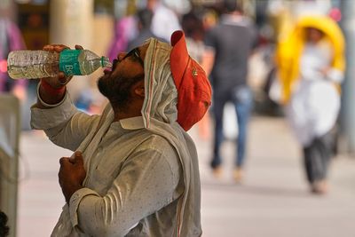 Indian city records 48.2C temperature as sizzling heatwave empties roads