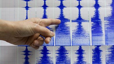 Naples woken by strong earthquake as tremors hit city
