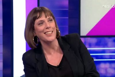 Jess Phillips says Keir Starmer has ‘resilience of a cockroach in a nuclear war’ in first interview since resignation