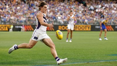 Dockers cop Serong blow as new club record looms