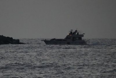 Israel begins deporting hundreds of flotilla activists