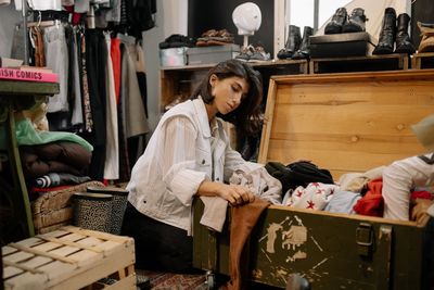 The Beginner's Thrifting Guide to Vintage Finds, Secondhand Fashion, and Thrift Style