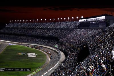Daytona International Speedway to install new advanced LED lighting system