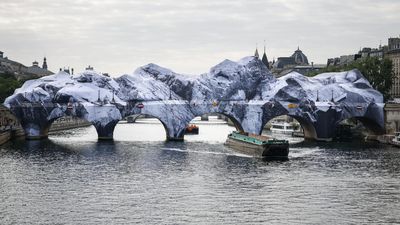'French Banksy' and Daft Punk star turn Pont Neuf into Alpine cave