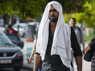 Heatwave scorches India, Banda district hottest at 47.6 degrees Celsius