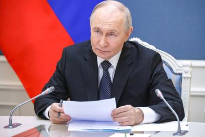 Ukraine war briefing: Fears as Russia deploys nuclear weapons to Belarus