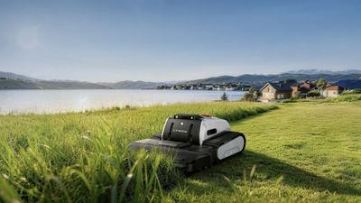 This new robot lawn mower uses a tracked drive system to tackle extreme slopes