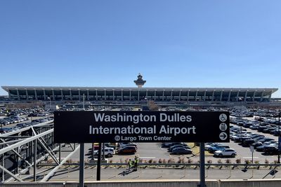 Travelers to US from Ebola-linked nations will now have to land at one specific airport