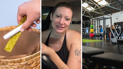 LA woman grabs 2 tampons from gym she pays ’90 million dollars a month’ to attend. Then a worker steps in: ‘Do you want to come in the stall with me?’