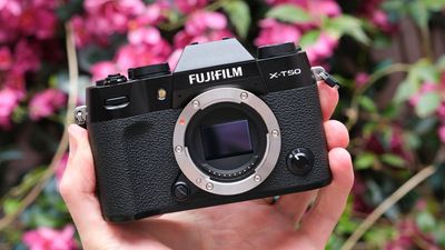 I’m a Fujifilm photographer, and these are the best camera deals I’ve seen all year on compact cameras and retro mirrorless