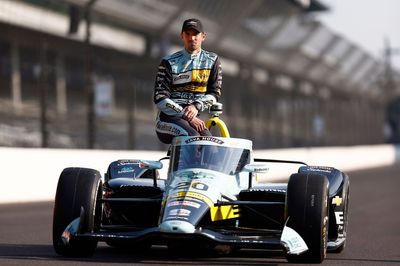 Alexander Rossi cleared to race in Indy 500, says "pain is minimal"