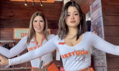 'Family-Friendly' Hooters Rebranding: Boss Swaps 'Oversexualised' Gear For Kids Menu