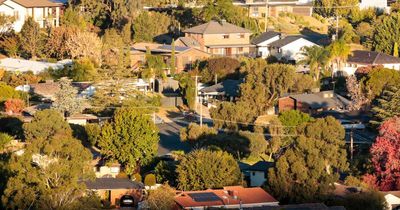 Controversial 'missing middle' housing amendment approved by planning minister