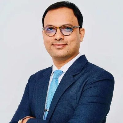 Oil near $100, gold plateaus, AI fuels a global capex boom: Hitesh Jain on what investors need to know