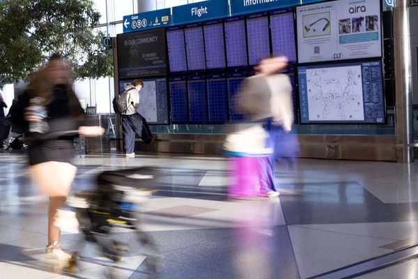 America's busiest airports could become the next immigration battleground