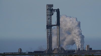 SpaceX delays rocket launch amid €1.51tn IPO plans