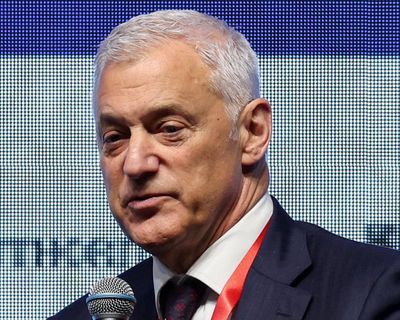 Standard Chartered boss apologises for ‘lower-value human capital’ comments amid job cuts