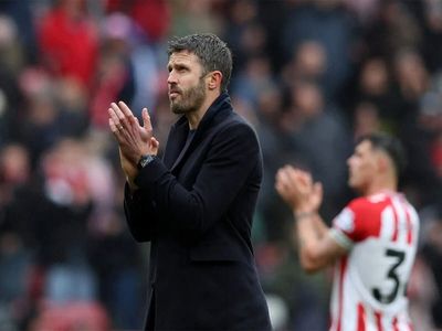 Manchester United hands Michael Carrick 2-year contract as head coach