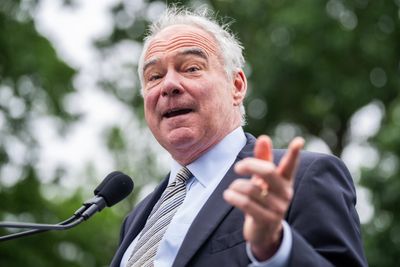 Democrats renew effort to prevent US military action against Cuba