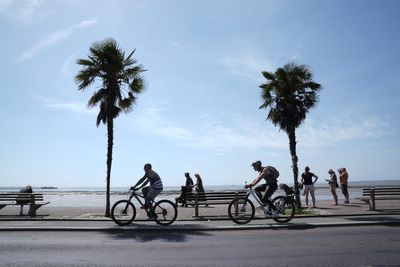 UK enjoys hottest day of the year with temperatures forecast to climb further