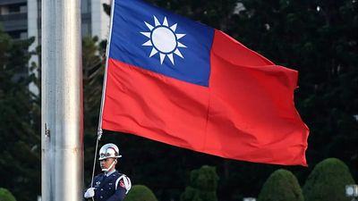 Taiwan says it has received no notification from US of any pause to planned €12bn arms sale