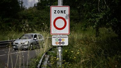 French court keeps low-emission driving bans despite growing backlash